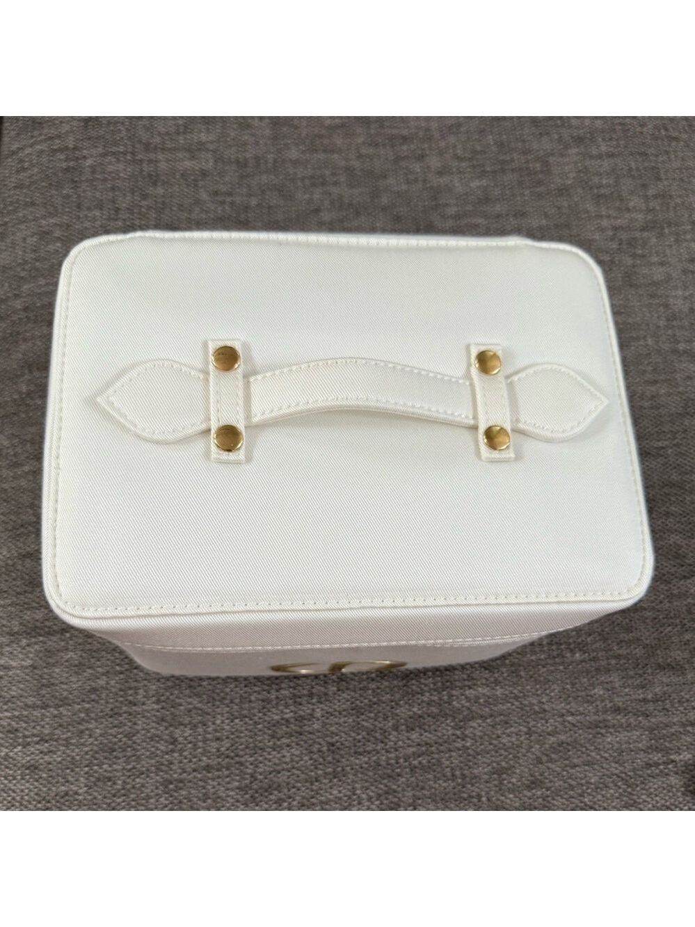 DIOR Prestige Lifestyle Set White Vanity Pouch Cotton Face Towel - Picture 8 of 16